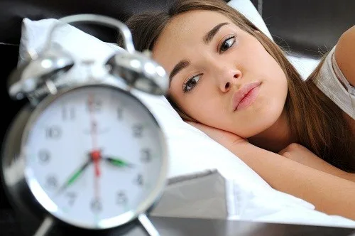 CHỮA BỆNH MẤT NGỦ LÃO NHÀ QUÊ